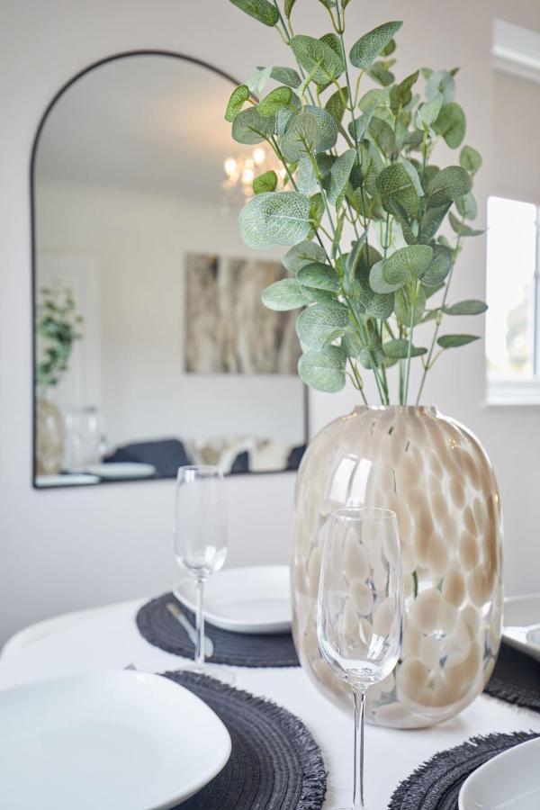Stylish 2 Bed Apartment With Beautiful Garden Норуич Екстериор снимка
